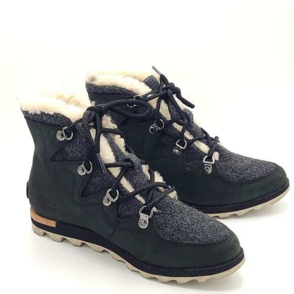 Sorel Sneakchic Alpine Winter Snow Boots LL5334-010 Black Grey women's size 7 - Picture 3 of 9